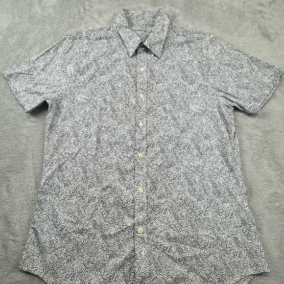 Abercrombie & Fitch Other - Abercrombie & Fitch Short Sleeve Button Up White/Blue Pomegranate Print Men’s M